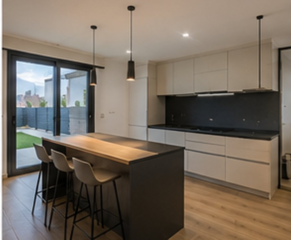 Cocina con isla terminada en una reforma integral realizada por LUAN DYLI