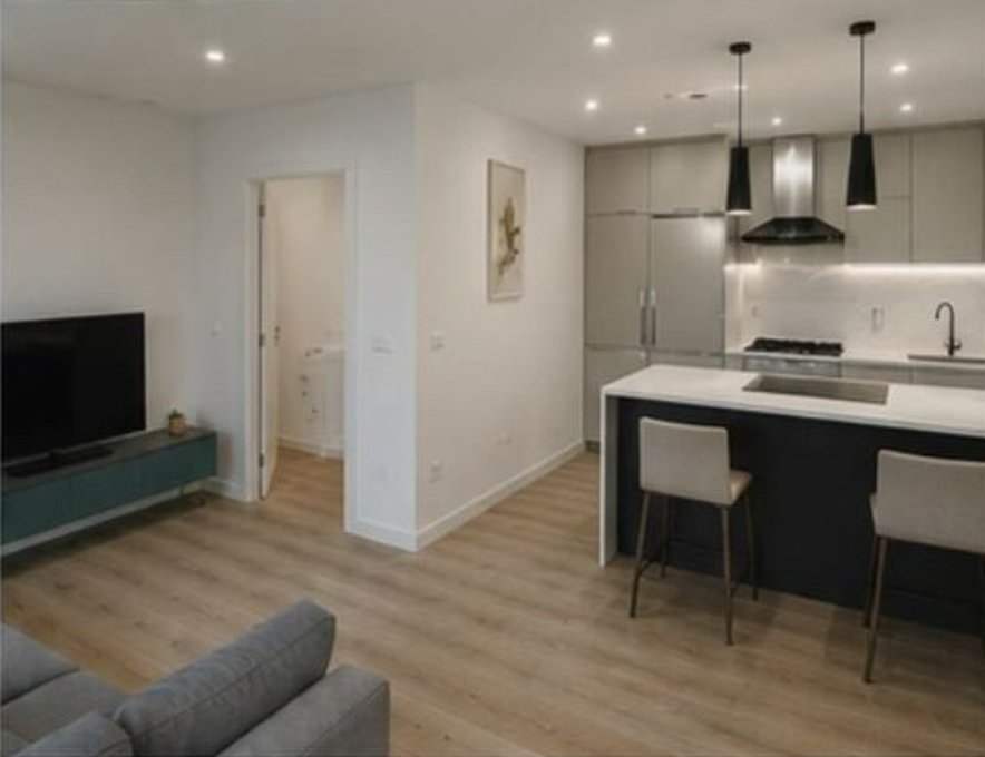Salón y cocina terminados tras la reforma integral